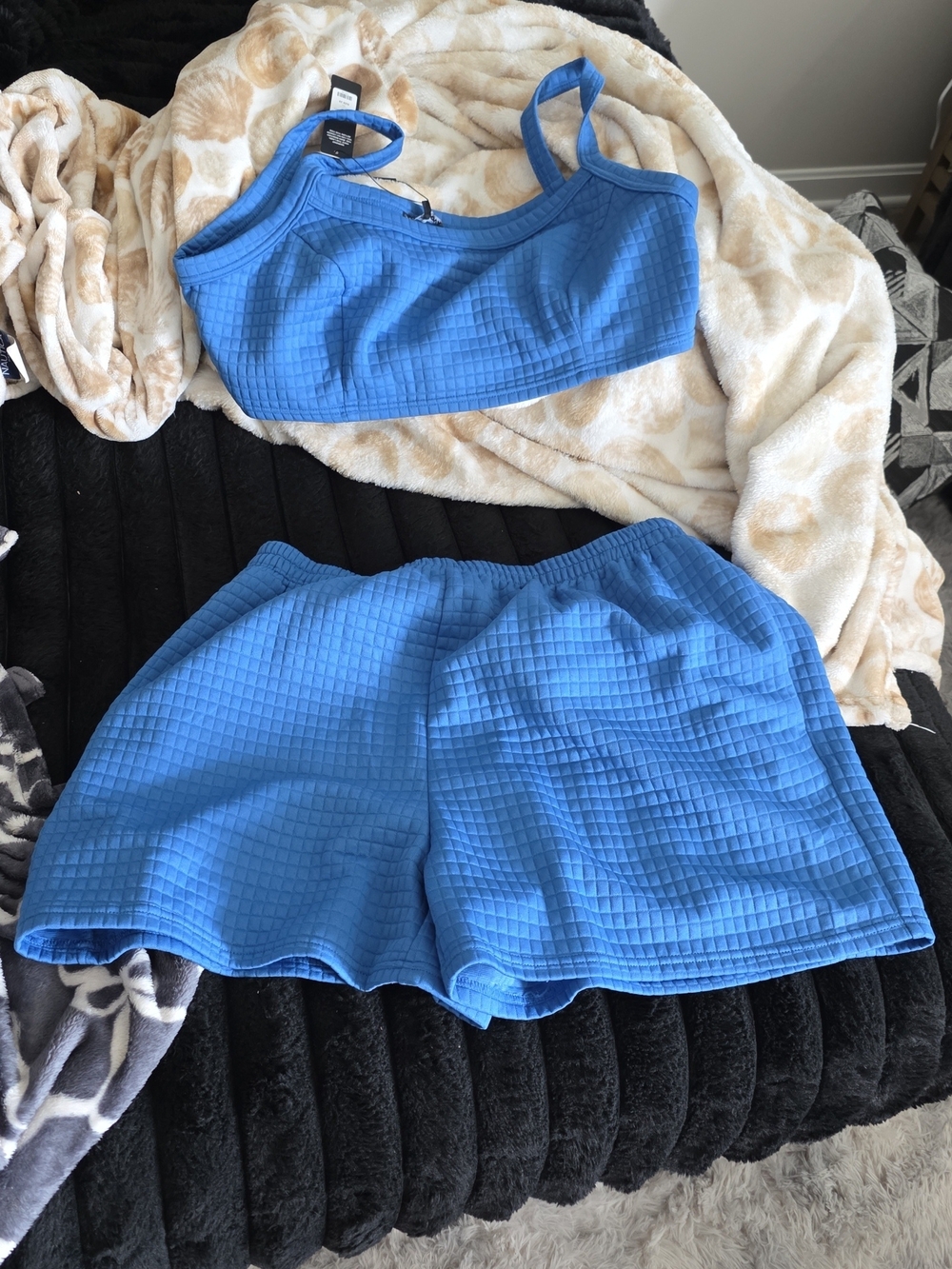 Blue Textured Lounge Set - Crop Top & Shorts